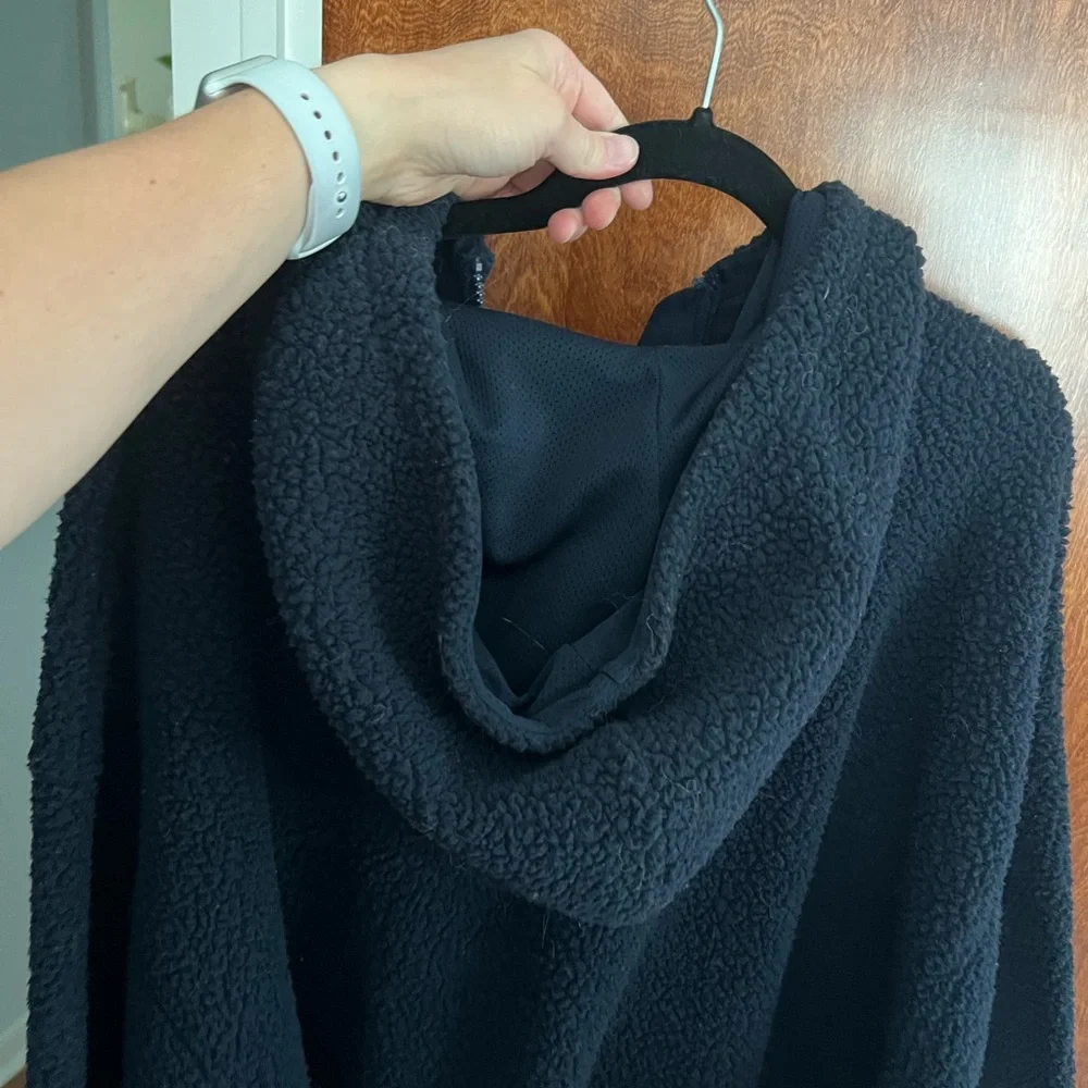 NWOT Old Navy Men's Dark Blue‎ Zip-Up Sweater
